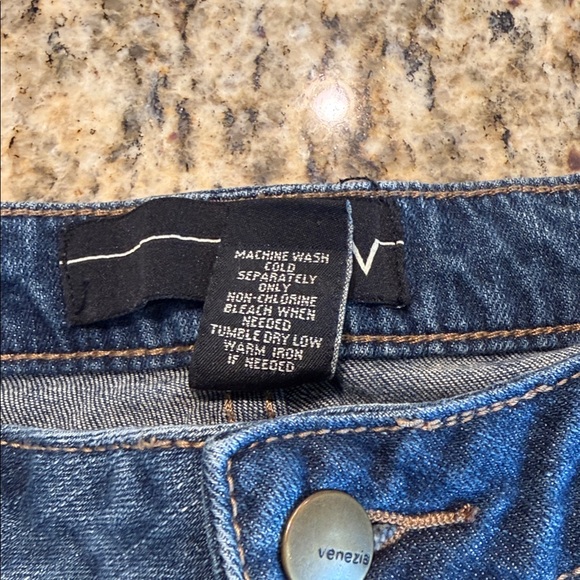 Lane Bryant Venezia Bootcut Jean Women's 14 Regular EUC - Picture 10 of 12